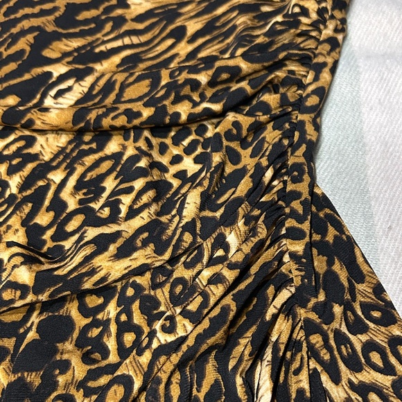 Lauren Ralph Lauren Leopard Print Midi Dress- Body Shaping Stretch - Picture 4 of 11